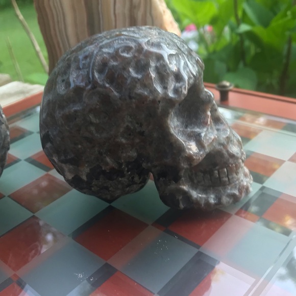Natural Yooperlite Hand Carved Skull - Picture 3 of 11